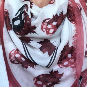 ALEXANDER MCQUEEN - LIMITED EDITION 2010 OLYMPICS MAPLE LEAF SCARF